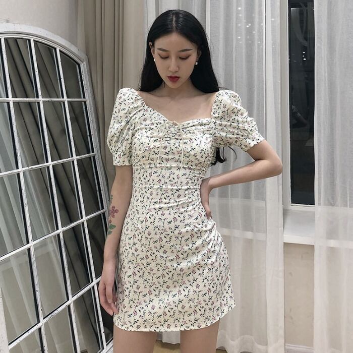 気質ドレス女神ファン2020新夏フレンチレトロフローラルパフスリーブAラインバッグヒップショートスカート 1号婦人59639415795