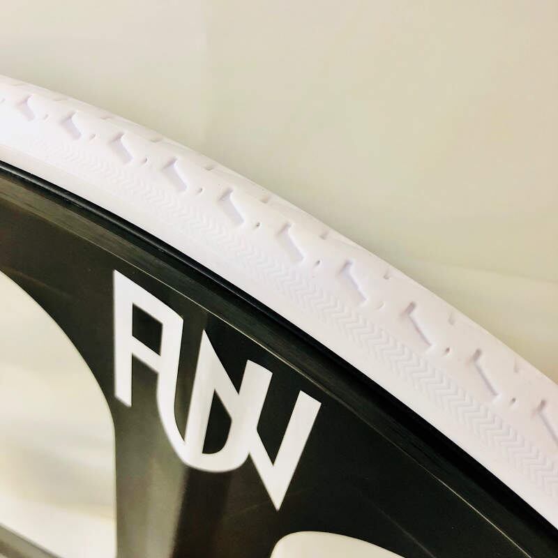 NO PUNK TIRE 700C×23C ノーパンクタイヤ ピストバイク シングル 