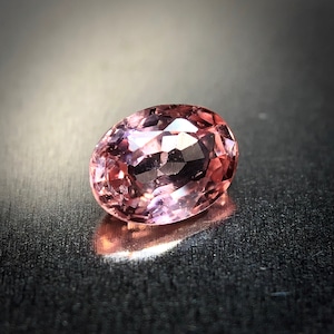 繊細にきらめく睡蓮色 0.16ct 天然 パパラチャサファイア DGLソーティング付属