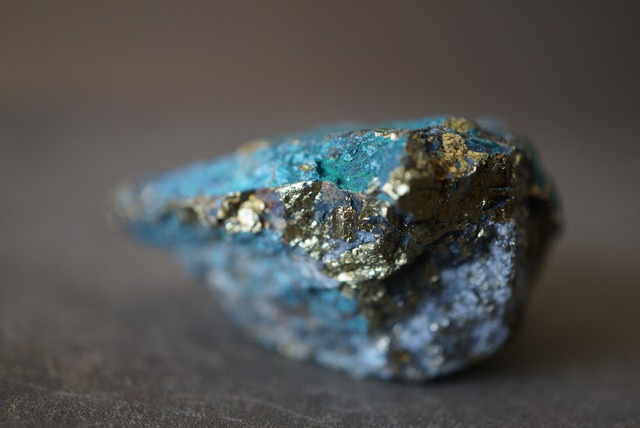 モロッコ産クリソコラ/チャルコパイライト Chrysocolla/Chalcopyrite 1317