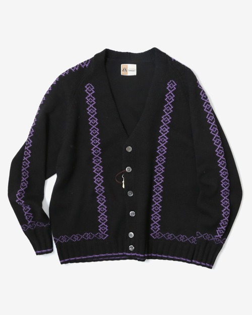 TOWNCRAFT｜CROSS JACQUARD CARDIGAN -Black-