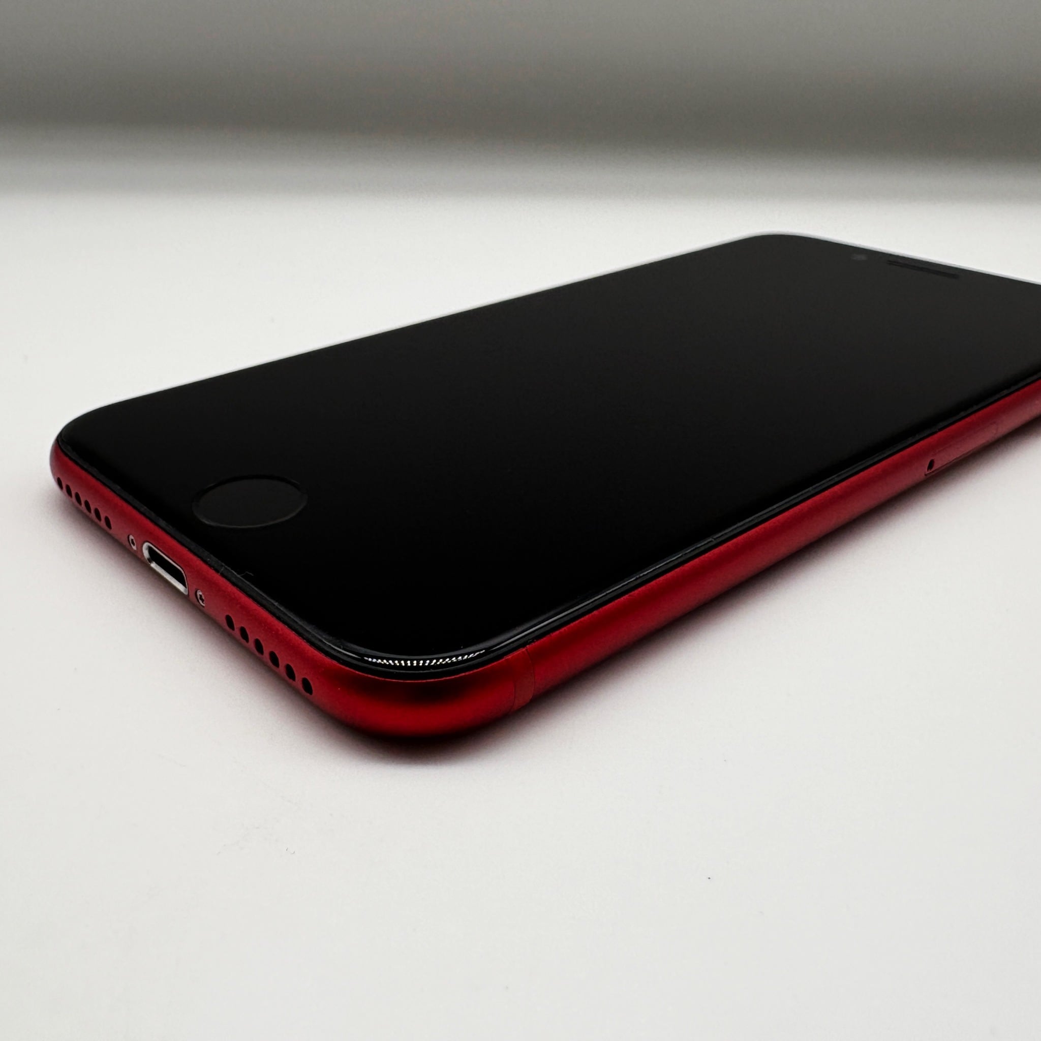 iPhoneSE2 64GB SIMフリー Apple レッド アイフォン本体 docomo SIM