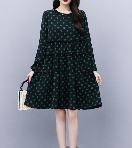 大きいサイズ レディース ワンピース　チュニック　ドット柄　春 秋冬 新品 長袖