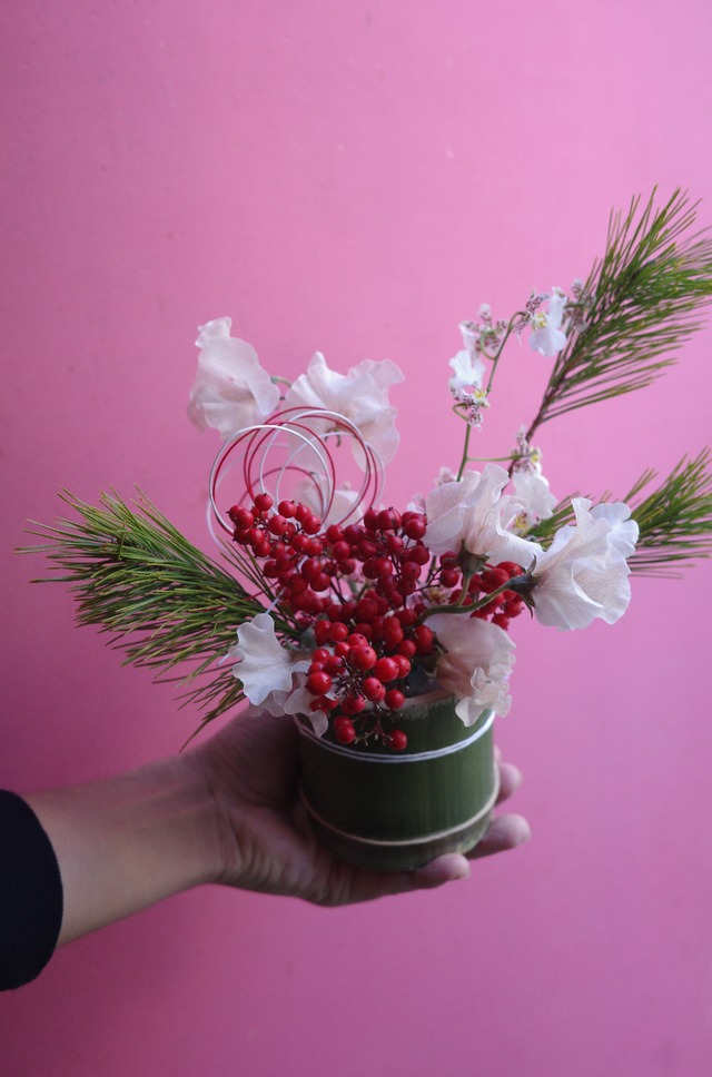 お正月竹筒アレンジ飾り【と】