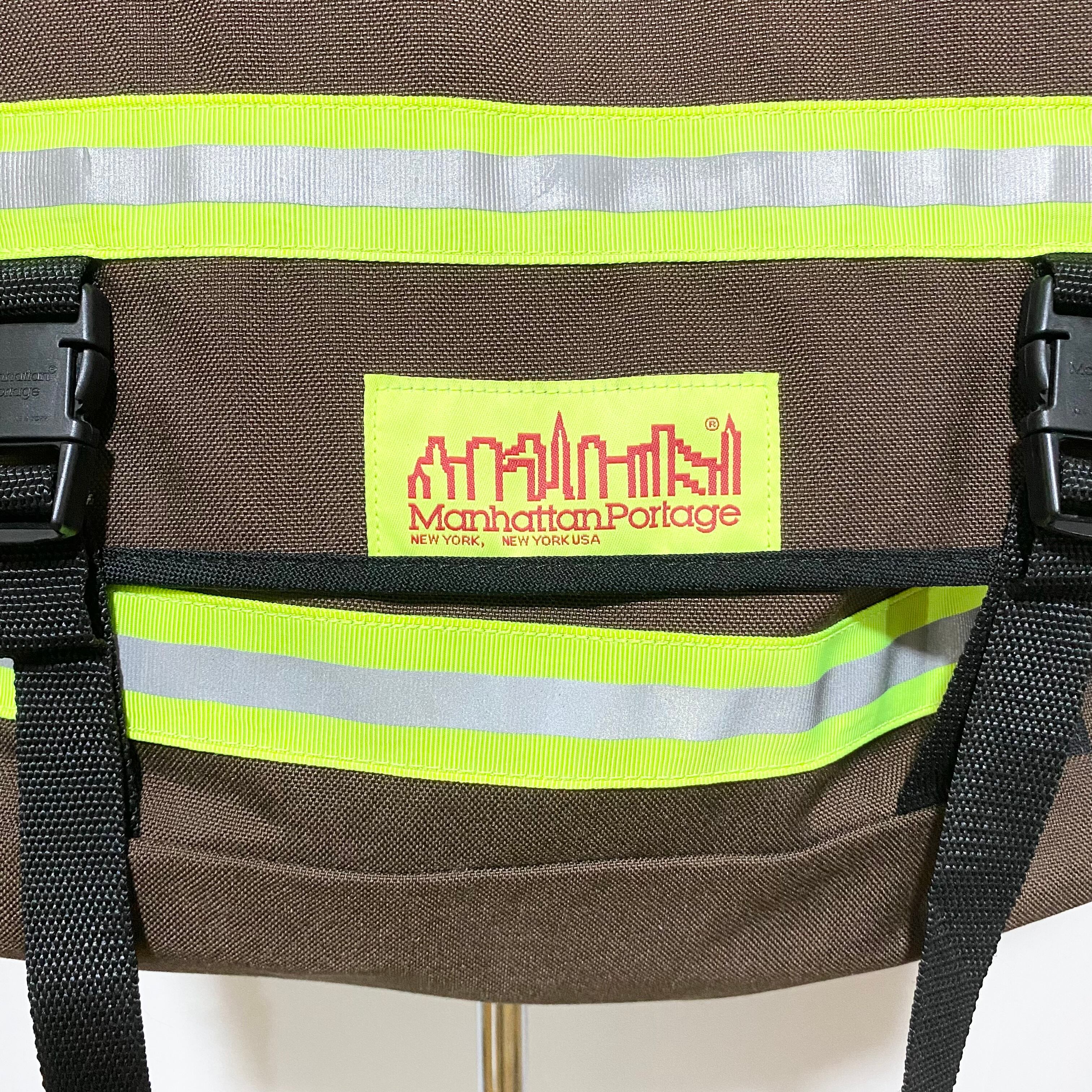 Manhattan Portage 古着　リフレクター　反射材ギミック　Y2K Manhattan Portage 古着リフレクター反射材ギミックY2K