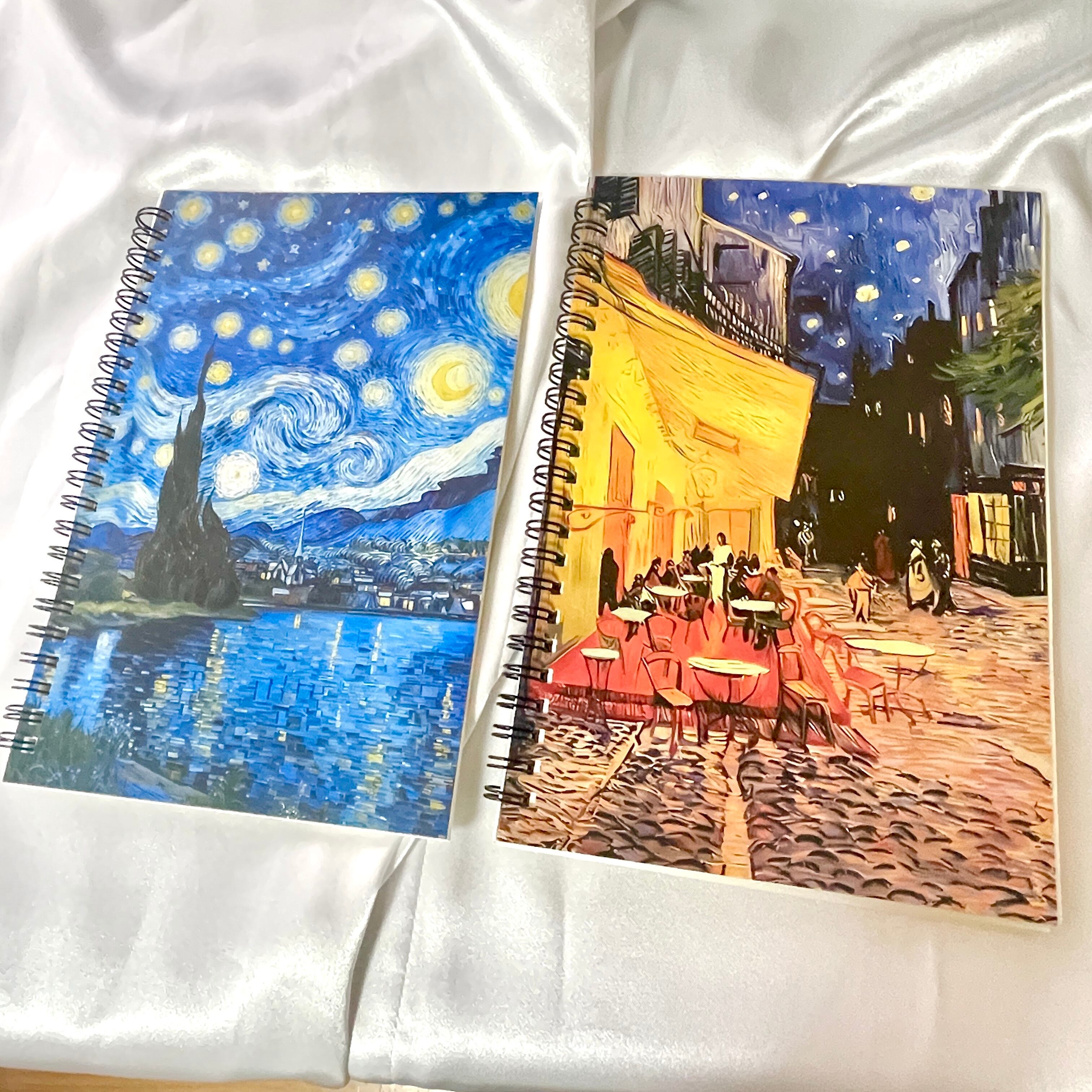 大人のためのアート文具】ゴッホ《星月夜》《夜のカフェテラス》の