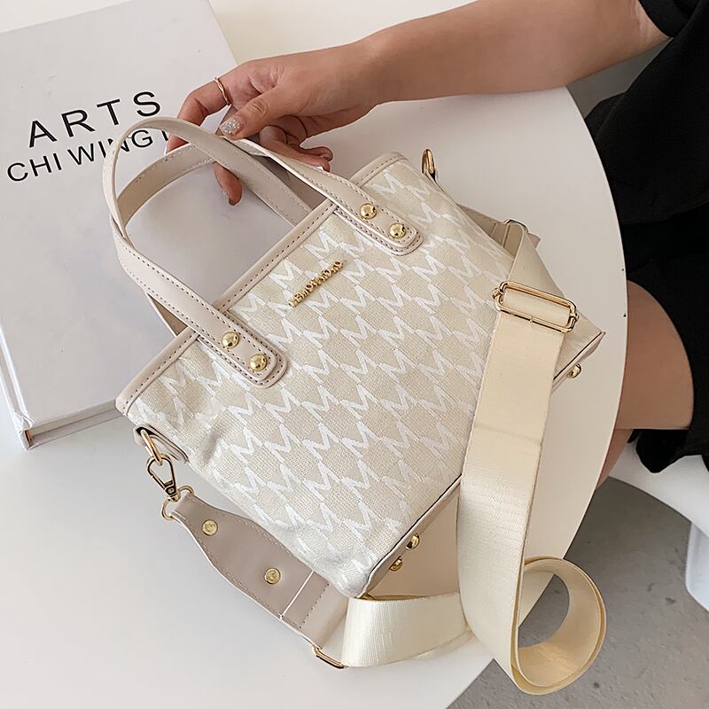 サマー 夏物 Tiancai_Wing_Bag80034007733