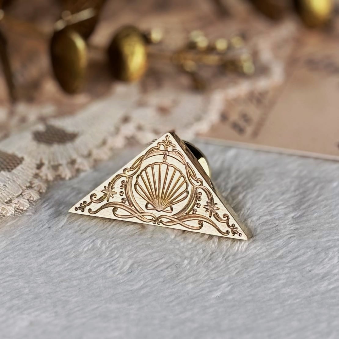 【縦20㎜×横38㎜】トライアングルヘッド シェルシンメトリー #SWH-518