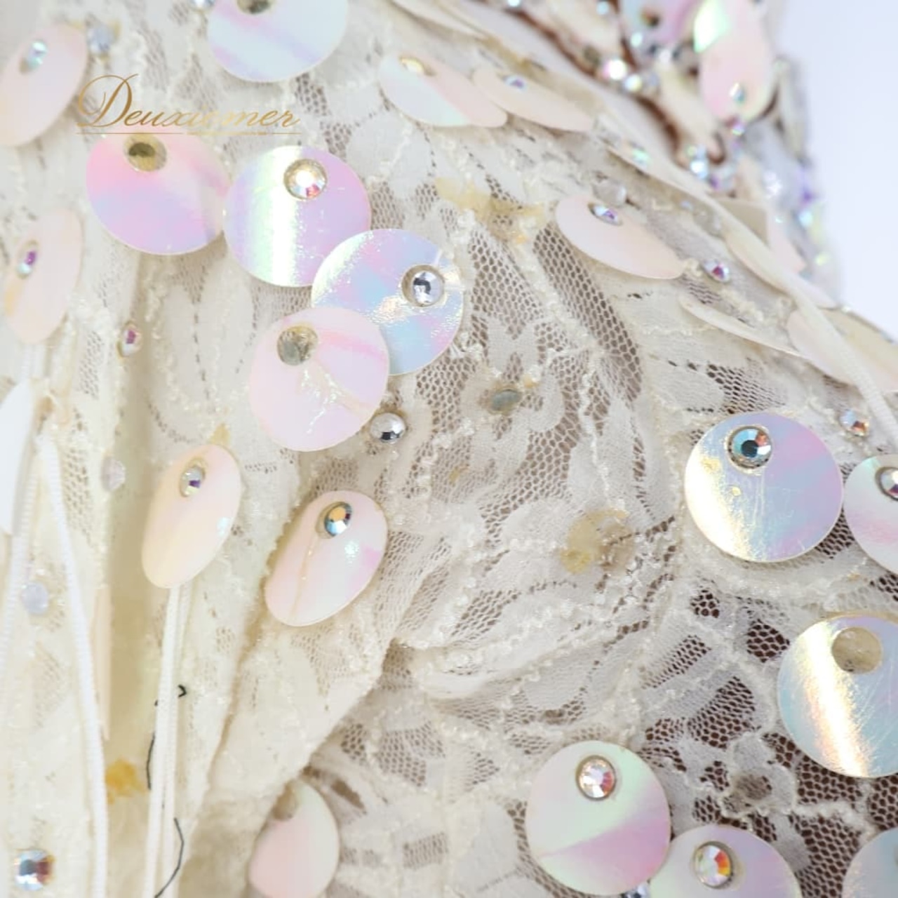 社交ダンス 衣装 ラテン ドレス ワンピース ホワイト系 ベージュ系 アトリエ ミワ Atelier Miwaアイボリー 白 レース デモ 競技 ダンス パーティ 発表会 装飾 フリンジ デモンストレーション 競技会 パーティー イベント 舞台衣装 オフホワイト 装飾 優しい色 女性用