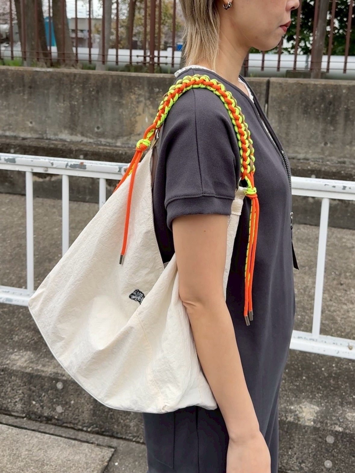 TORAコードハンドルショルダーバッグ 26-0158 | TRANOI.offical STORE