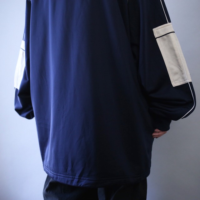 "Kappa" gimmick sleeve patchwork design  XXL over silhouette track jacket