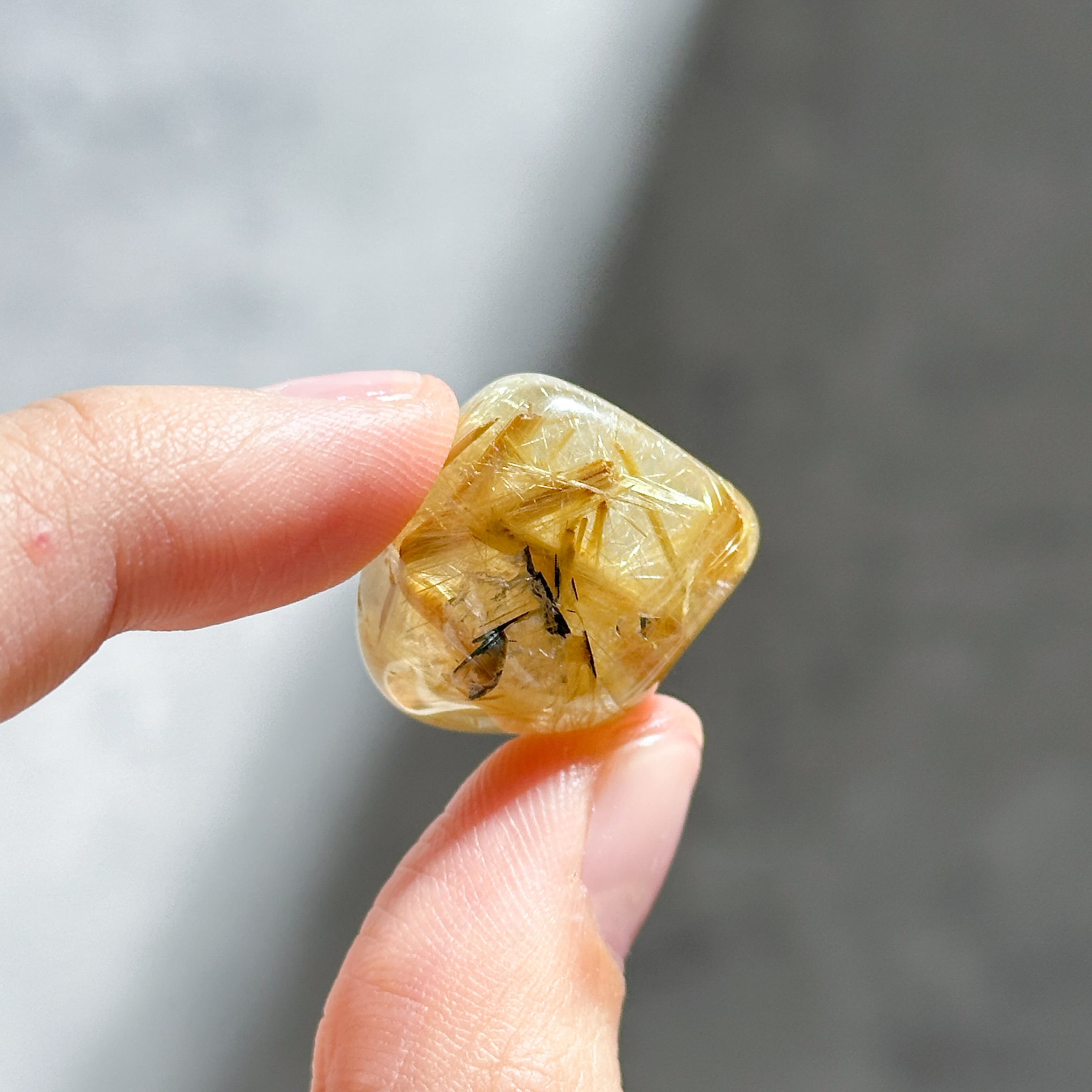 RiChiRu様 針びっしり◎ルチルインクォーツ タンブル32◇ Rutile in Quartz