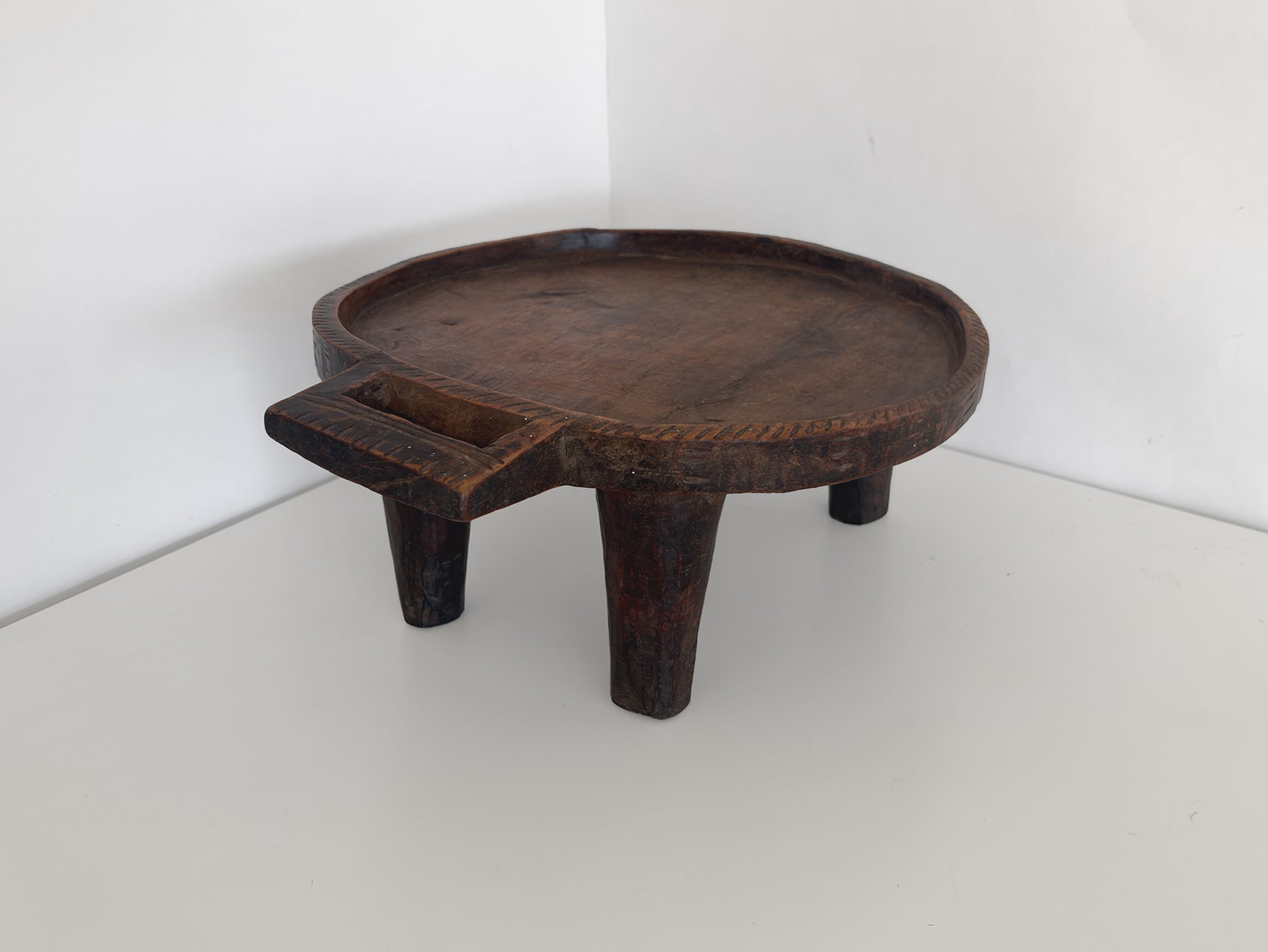 エチオピア 持ち手短め コーヒーテーブル | wouet