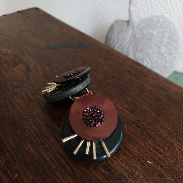 ボタンとボタンイヤリング(vintage botton)