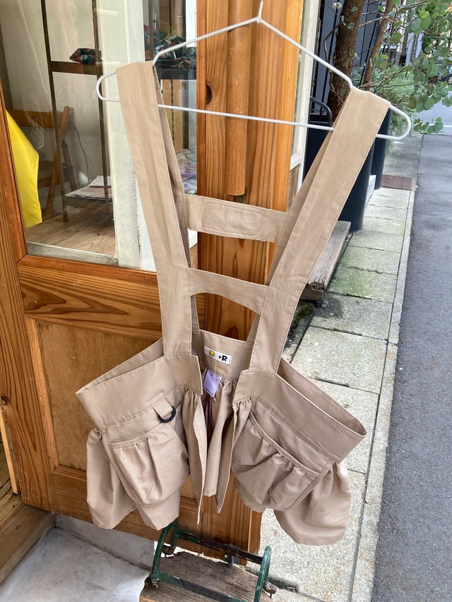 【11/16(日)19:00-11/19(水)12:00限定❣️】+R / Pocket harness(ベージュ)