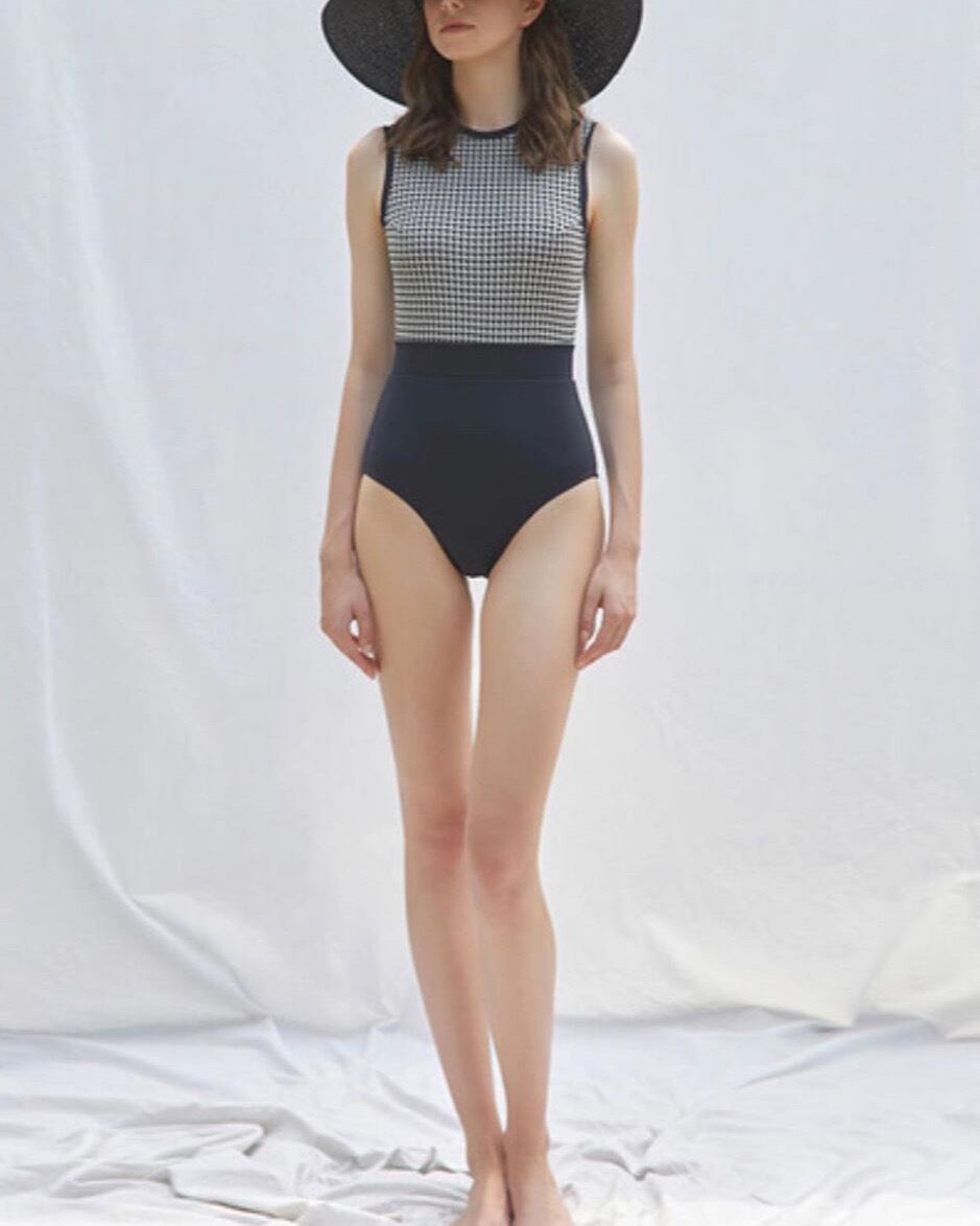 Nala back open swim inner wear 新品未使用⭐︎Nala Back open swim