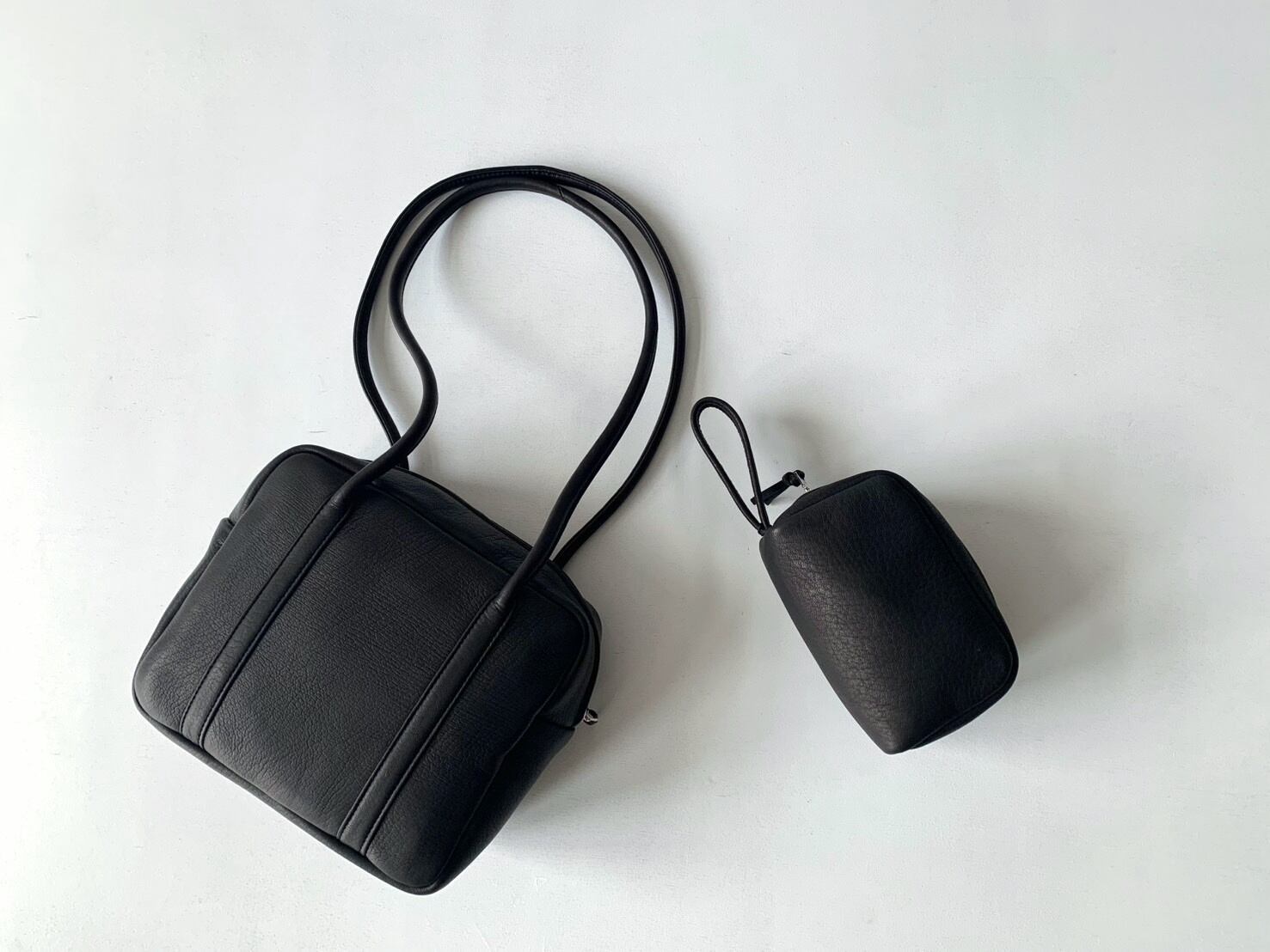 Aeta】DEER LEATHER / SQUARE POUCH/ DA116 | eighty88eight