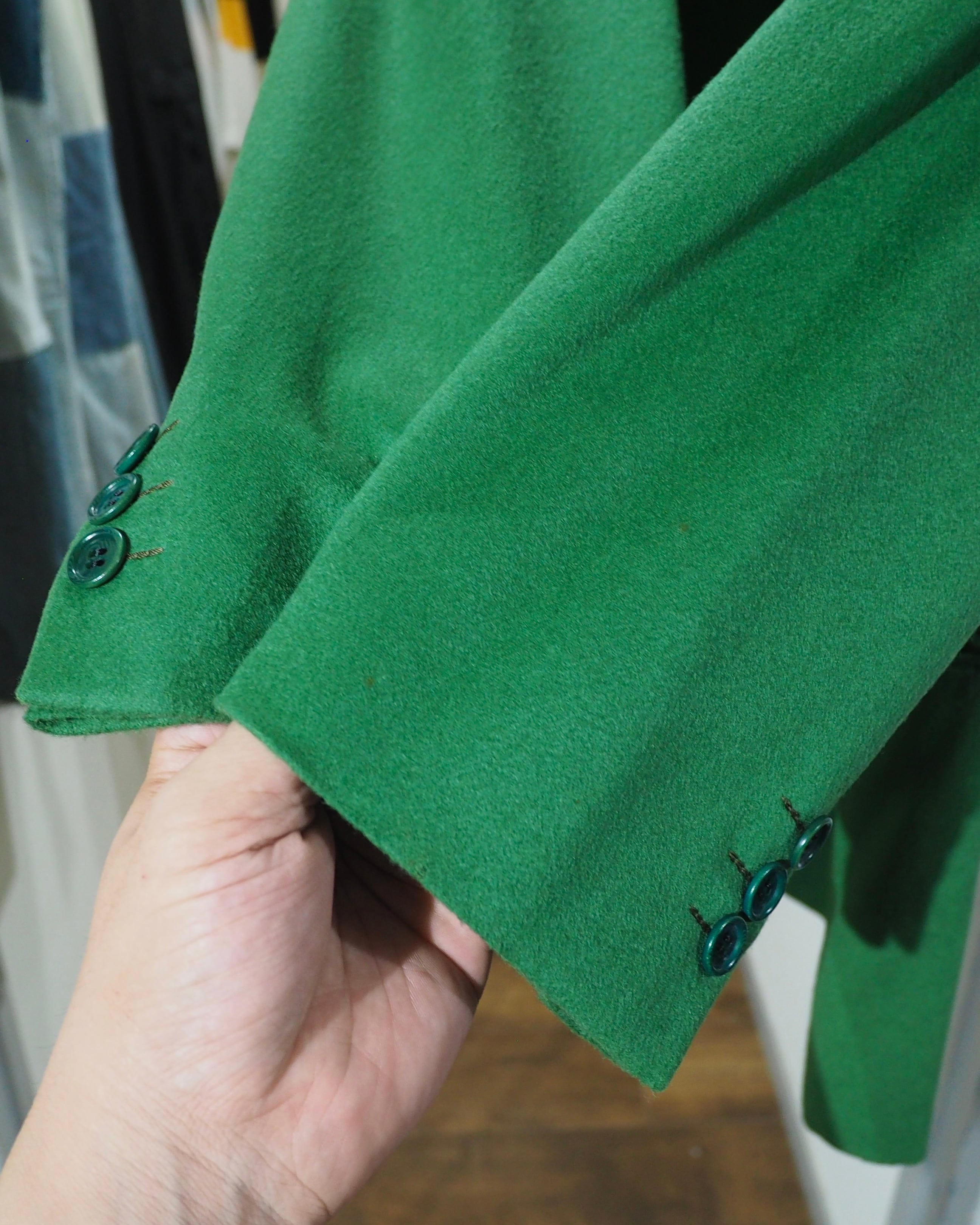 " Made in Italy - STUDIO FERRE " Beautiful Light Green Color Vintage Cashmere Mix Tailored Jacket