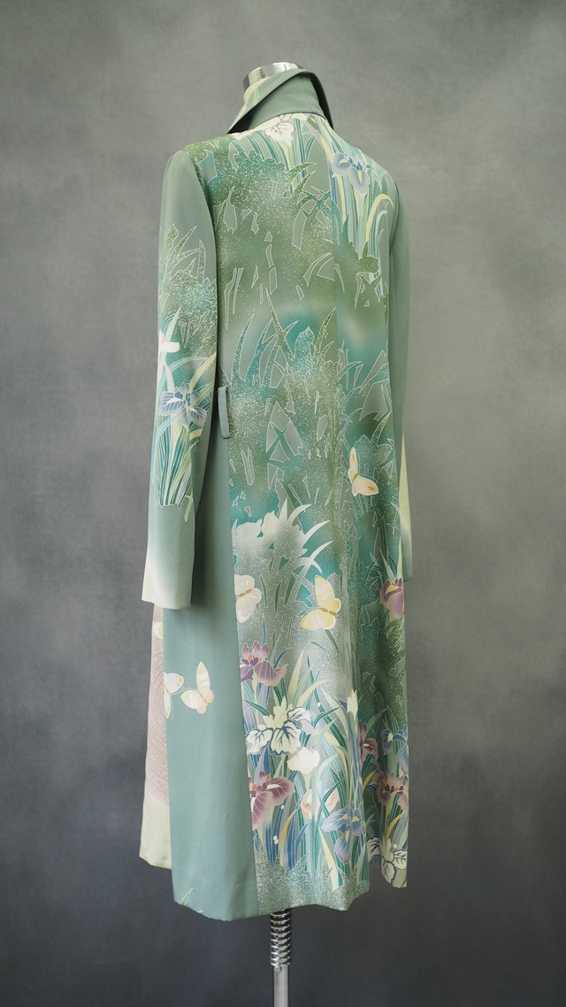 Regenerated Kimono Royal coat – Handcrafted in Japan/IRIS GARDEN IN MORNING MIST  着物リメイクのロイヤルコート｜日本のヴィンテージシルクを再生した一点物/朝霧に浮かぶ菖蒲の庭