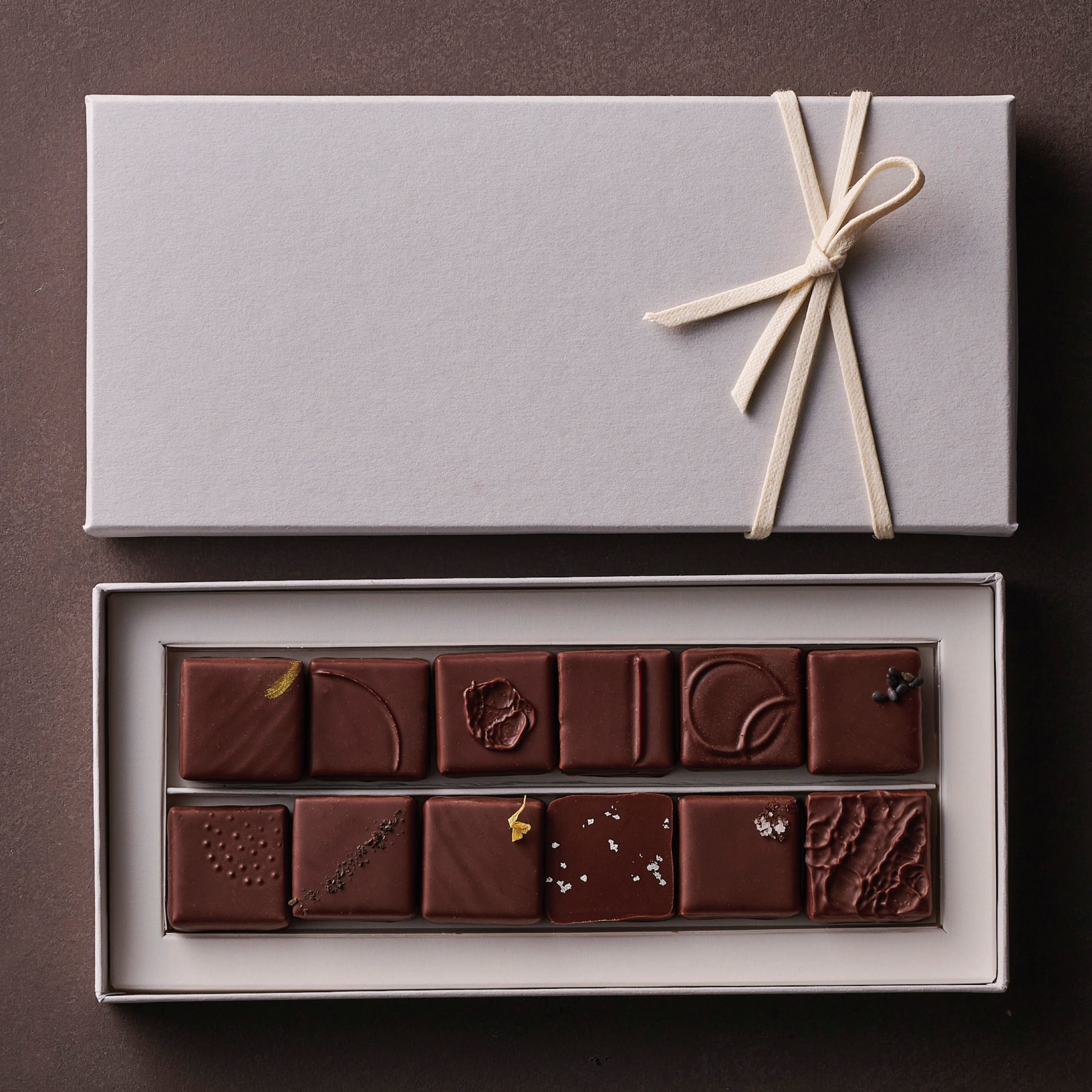 ボンボンショコラカレ12種ナチュラル・ノーブル