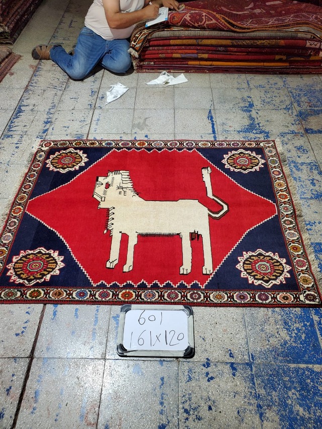 絨毯クエスト79【No.182】Tribal Rug　トライバルラグ　※現在、こちらの商品はイランに置いてあります。ご希望の方は先ずは在庫のご確認をお願いします。