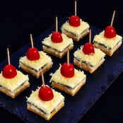 業務用・大容量 1kg｜グラスフェッド スイス産 エメンタール フォンデュ用 チーズ 切りたて Bulk 1kg – Grass-Fed Swiss Emmental, Fondue Cheese, Freshly Cut