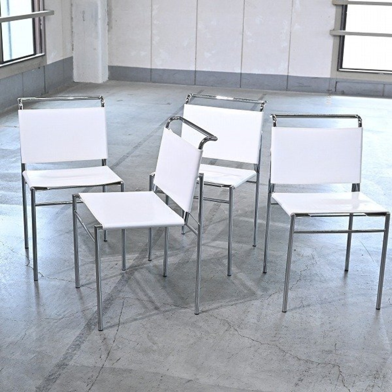 名作 大塚家具「ART72 ロクエブリューン」チェア 4脚セット EILEEN GRAY 本革 ダイニング オフィス 待合室 書斎 OTSUKA アイリーングレイ【中古家具/中古インテリア/USED家具ユーズド家具/リサイクル】