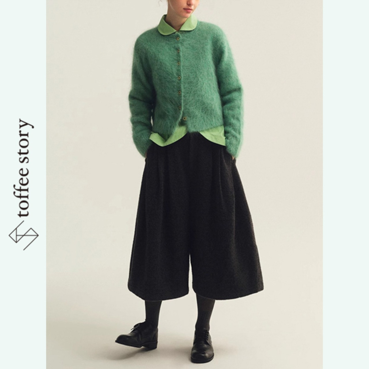 【2color】静かな余韻をまとうクロップドパンツ 《P0295》