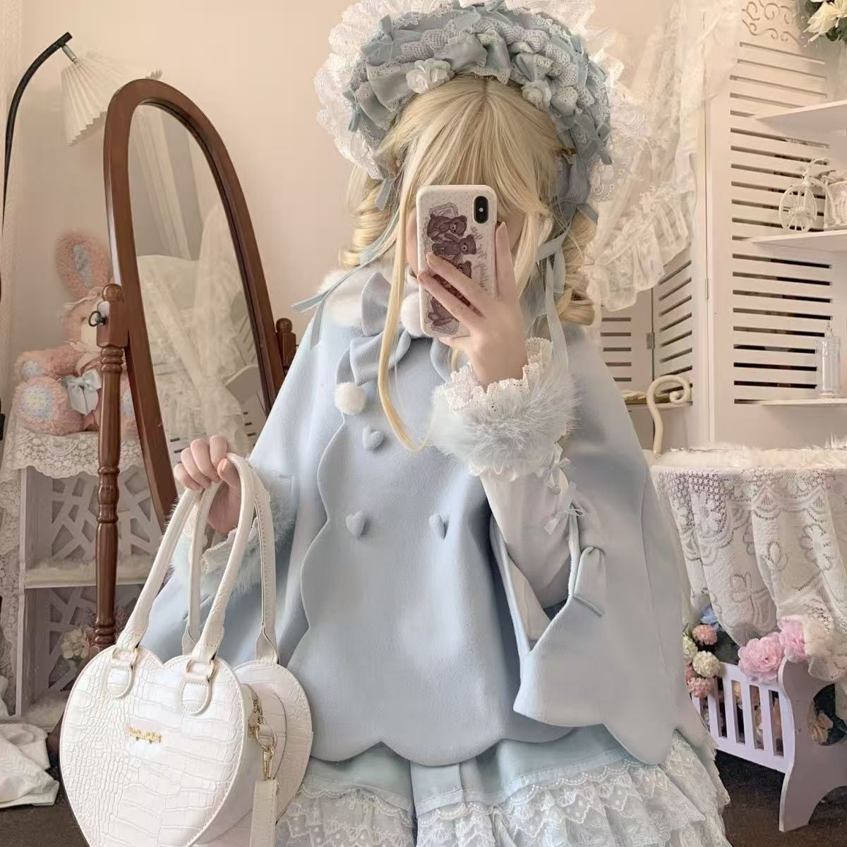 Sweet Princess Cape】ふわふわファーとリボンの魔法 ドーリーな波型裾