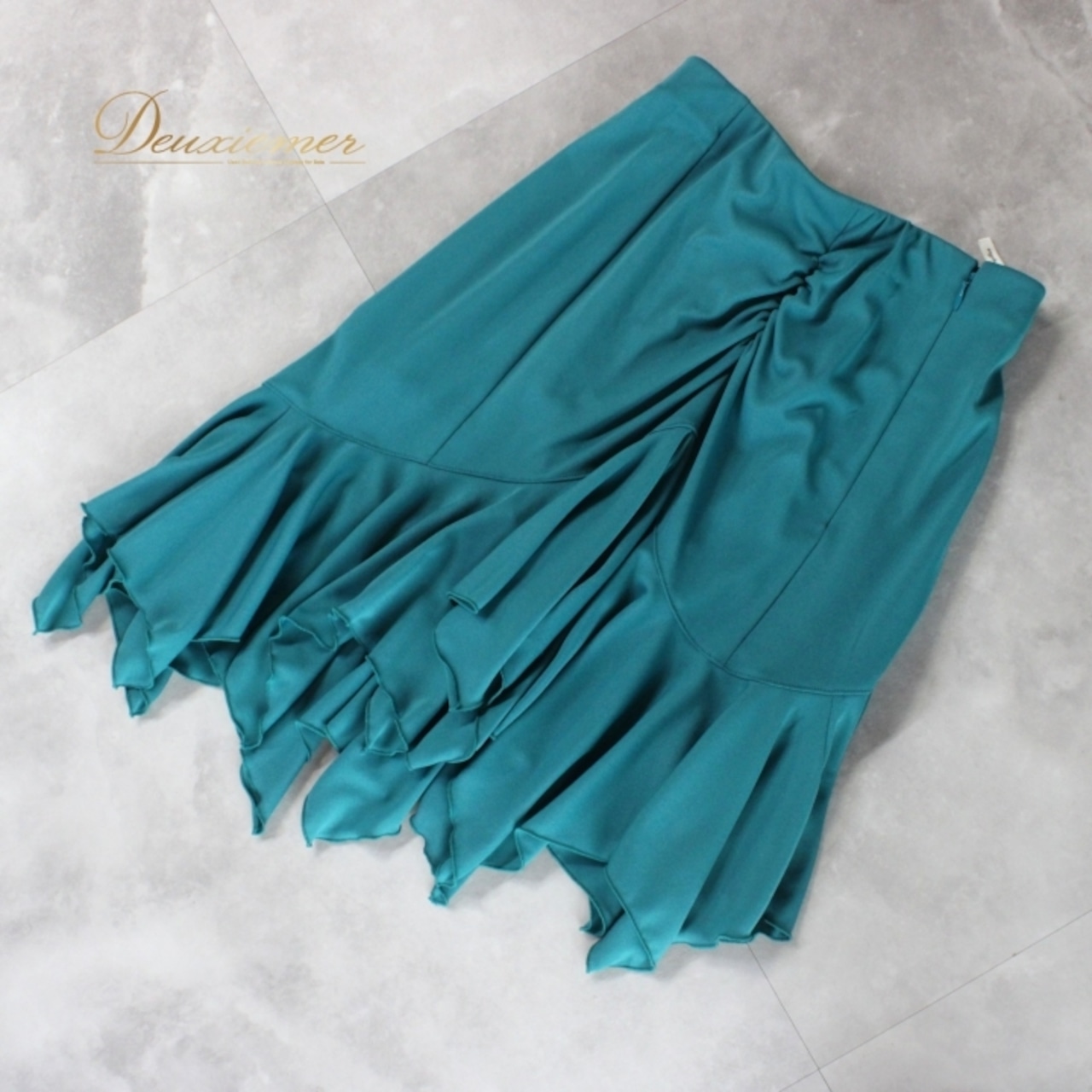 社交ダンス 衣装 ラテン スカート レッスンウェア レディース 緑 グリーン系 PAPILLON パピヨン 無地 シンプル 練習着 インナーパンツ エレガント 輝く フレッシュ コーディネート セットアップ 伸縮性 ダンスウェア ステージ衣装 フレアスカート 踊りやすい 毎日の練習 レッスン 用途広い おしゃれ サイズM 女性用 ポリエステル トリアセテート