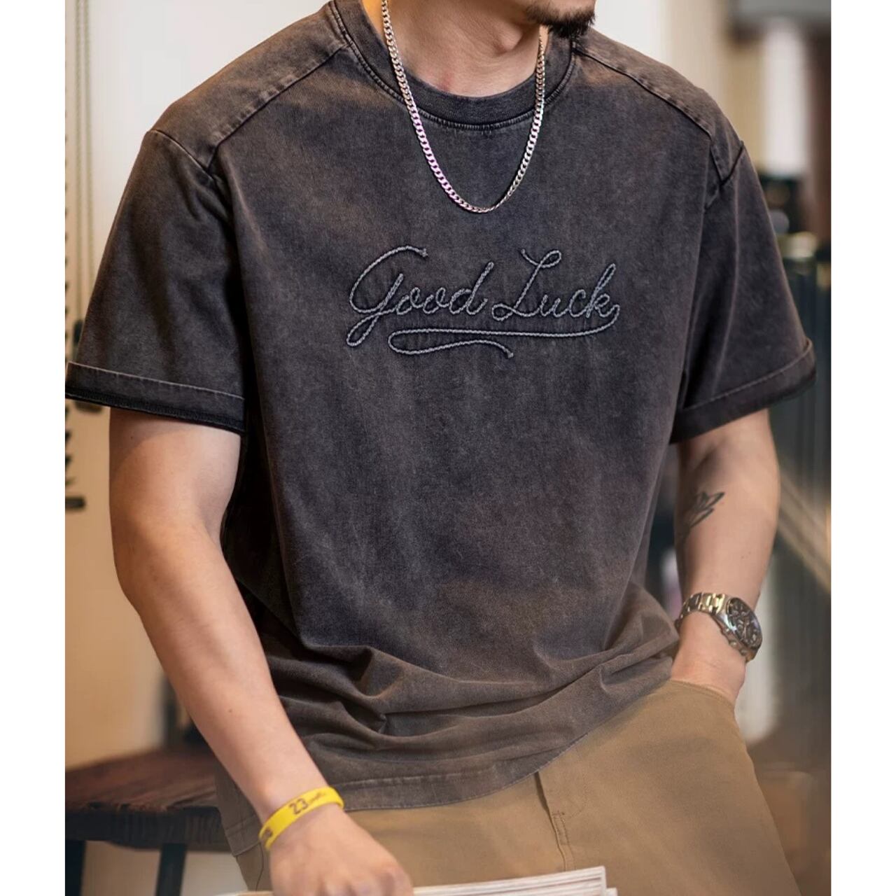 ヴィンテージ風 刺繍ロゴ クルーネックTシャツ 00397