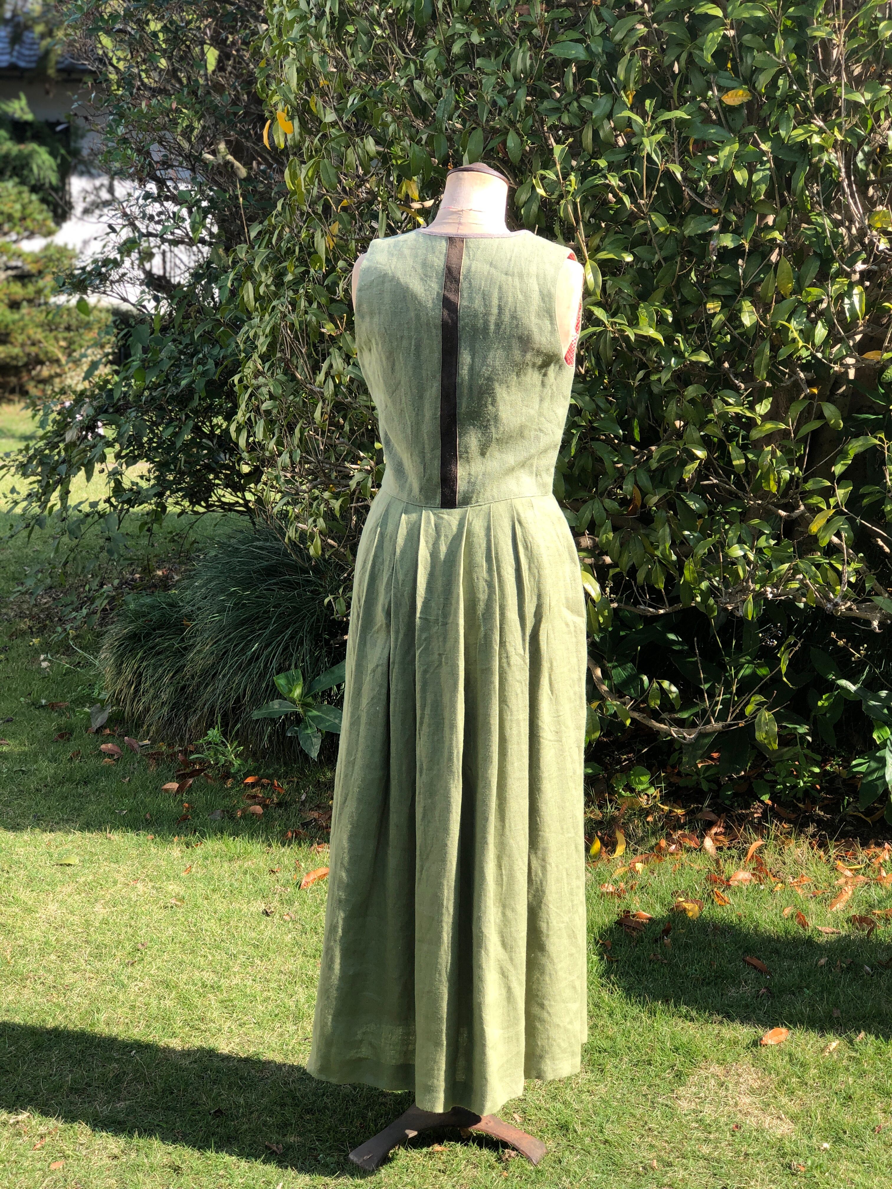 ヨーロッパ古着 チロリアンワンピース ノースリーブ Spring Green Kakaya ヨーロッパ古着 チロリアンワンピース ノースリーブ Spring Green Kakaya