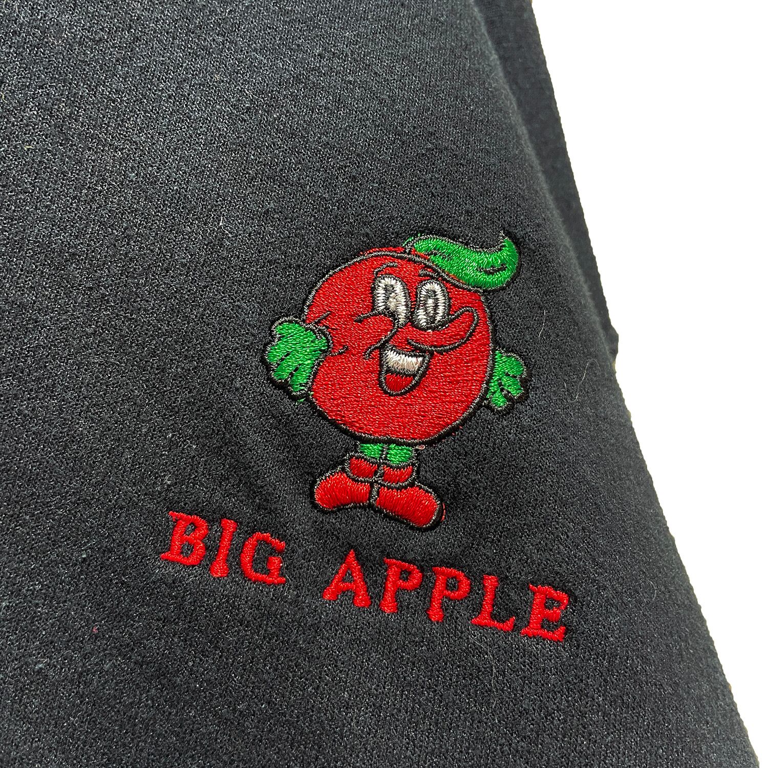 USA古着 スウェット パーカー 刺繍 ロゴ リンゴ ビッグアップル ...