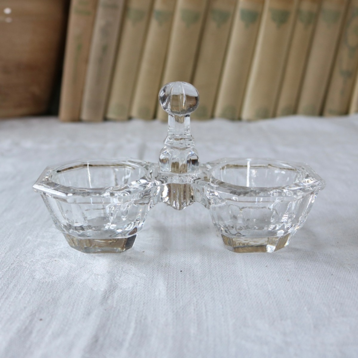 38c183de618581d4018c5296795102  