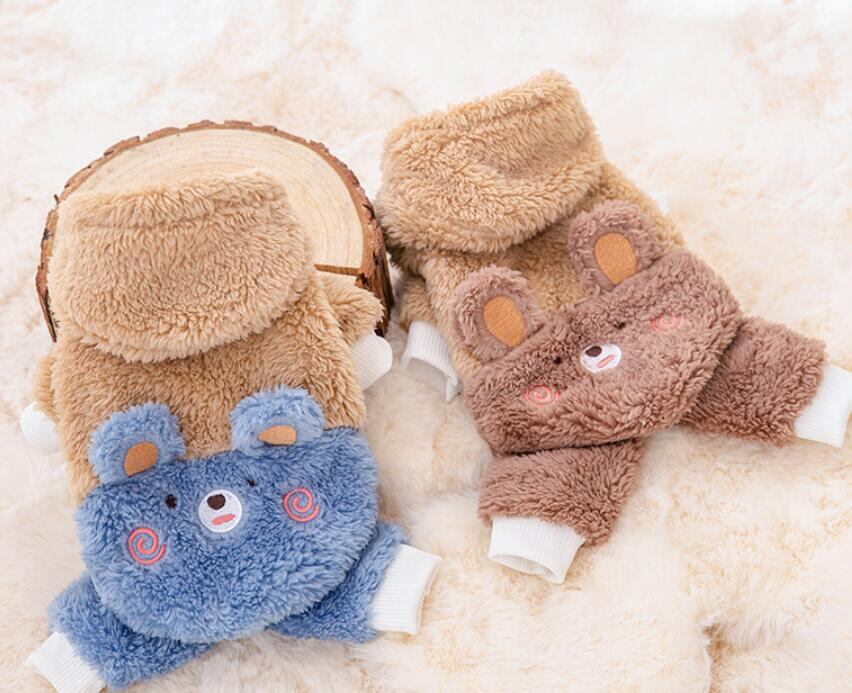 《予約》№210876 おしりくまさんボアフードロンパース