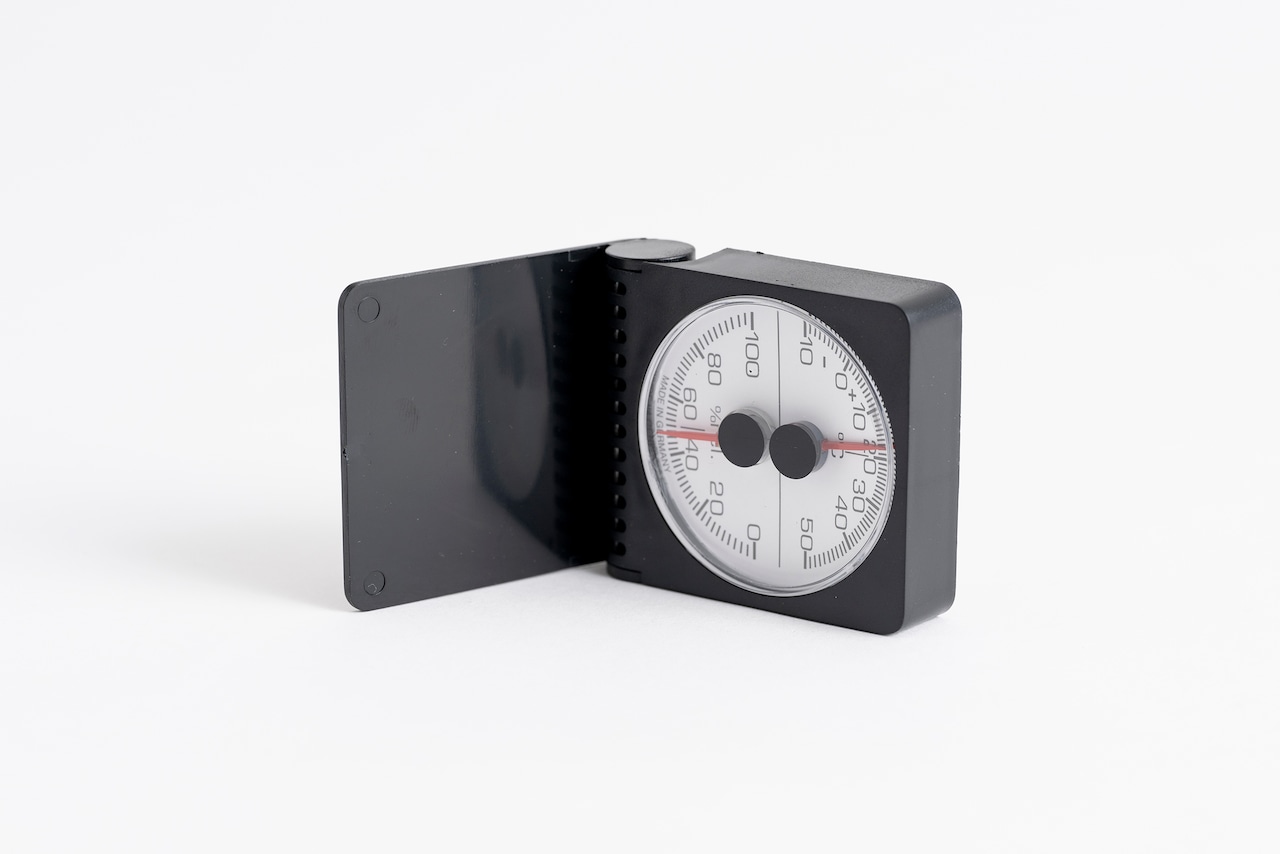 Analogue thermo-hygrometer 45