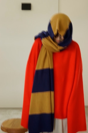 y YO - body wrapped stole