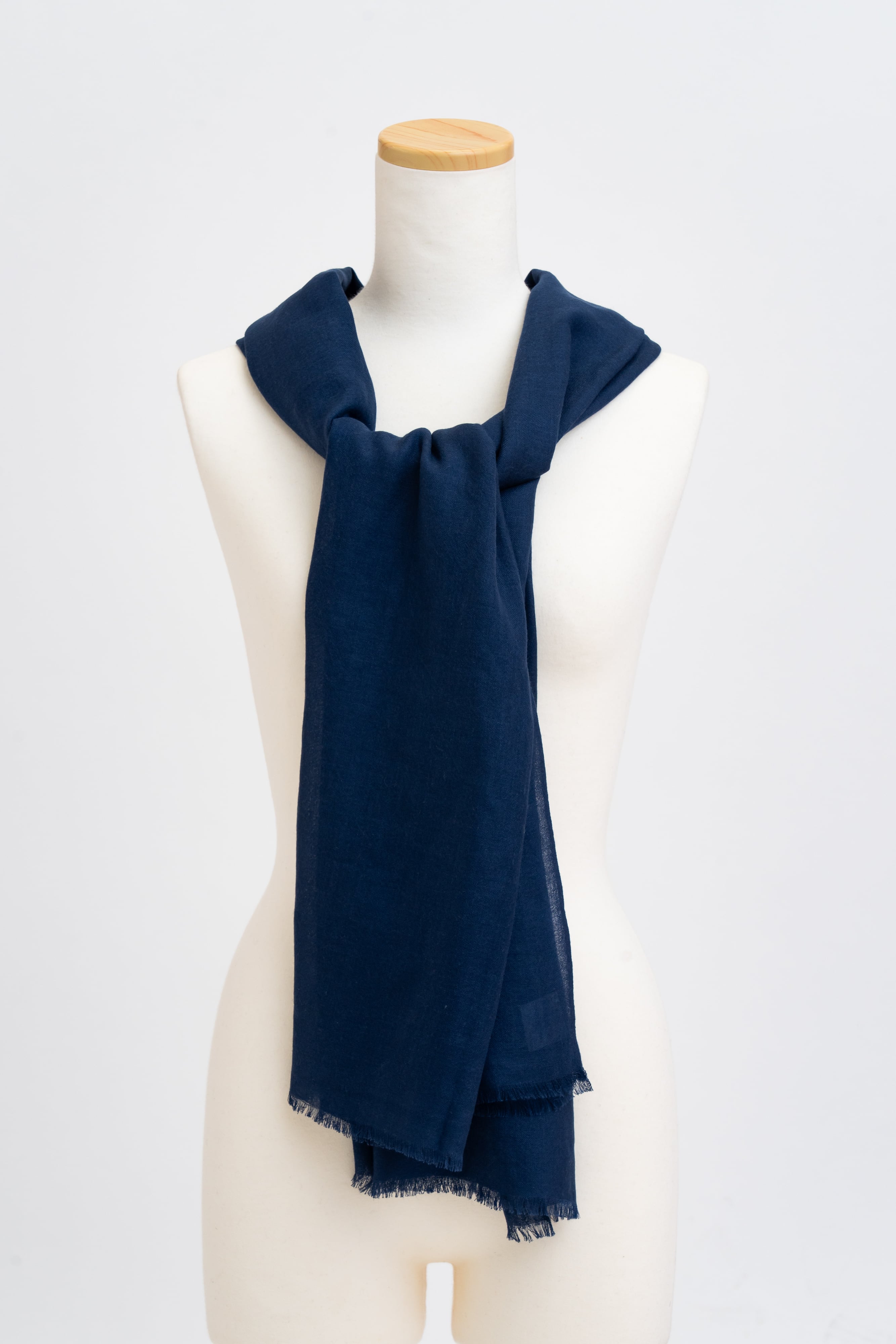 Kinukake - キヌカケ/ネイビー カシミヤ50%シルク50%ストール 幅65cm