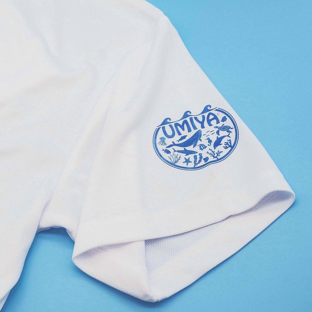 【半袖ドライTシャツ GLIMMER 4.4oz】青い海とザトウクジラ