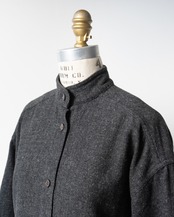 〈ISSEY MIYAKE〉Stand-up collar shirt