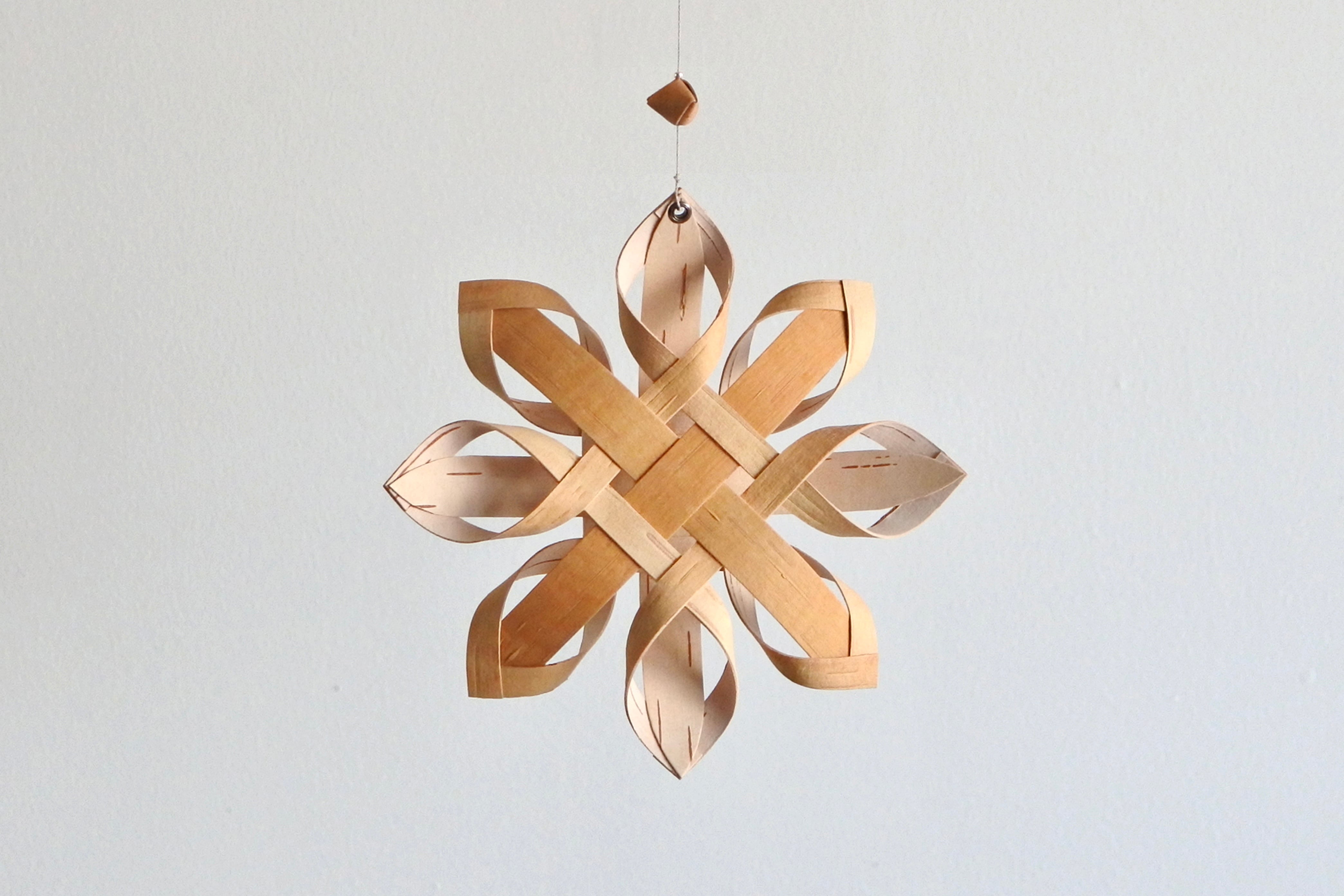 Näverslöjd ornament snowflake / 迫田希久 白樺のオーナメント 雪の