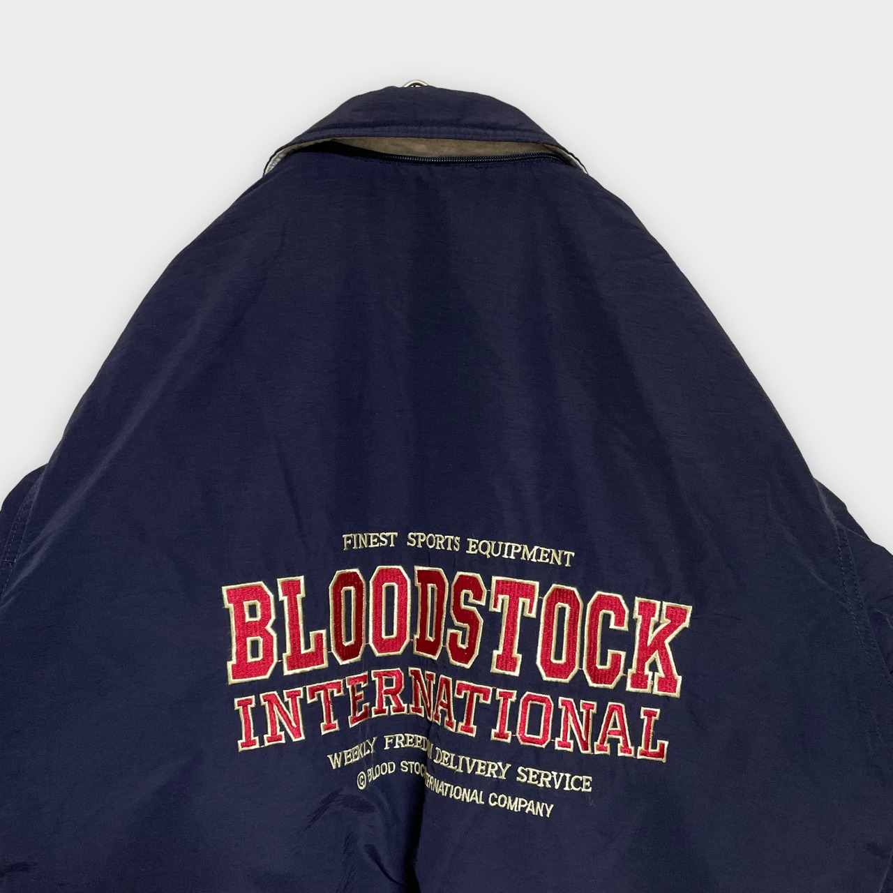 【BLOODSTOCK】ブルゾン ジャンパー 刺繍 バックロゴ アーチロゴ 中綿ジャケット リバーシブルジャケット レトロ フルジップ ジップアップ M US古着