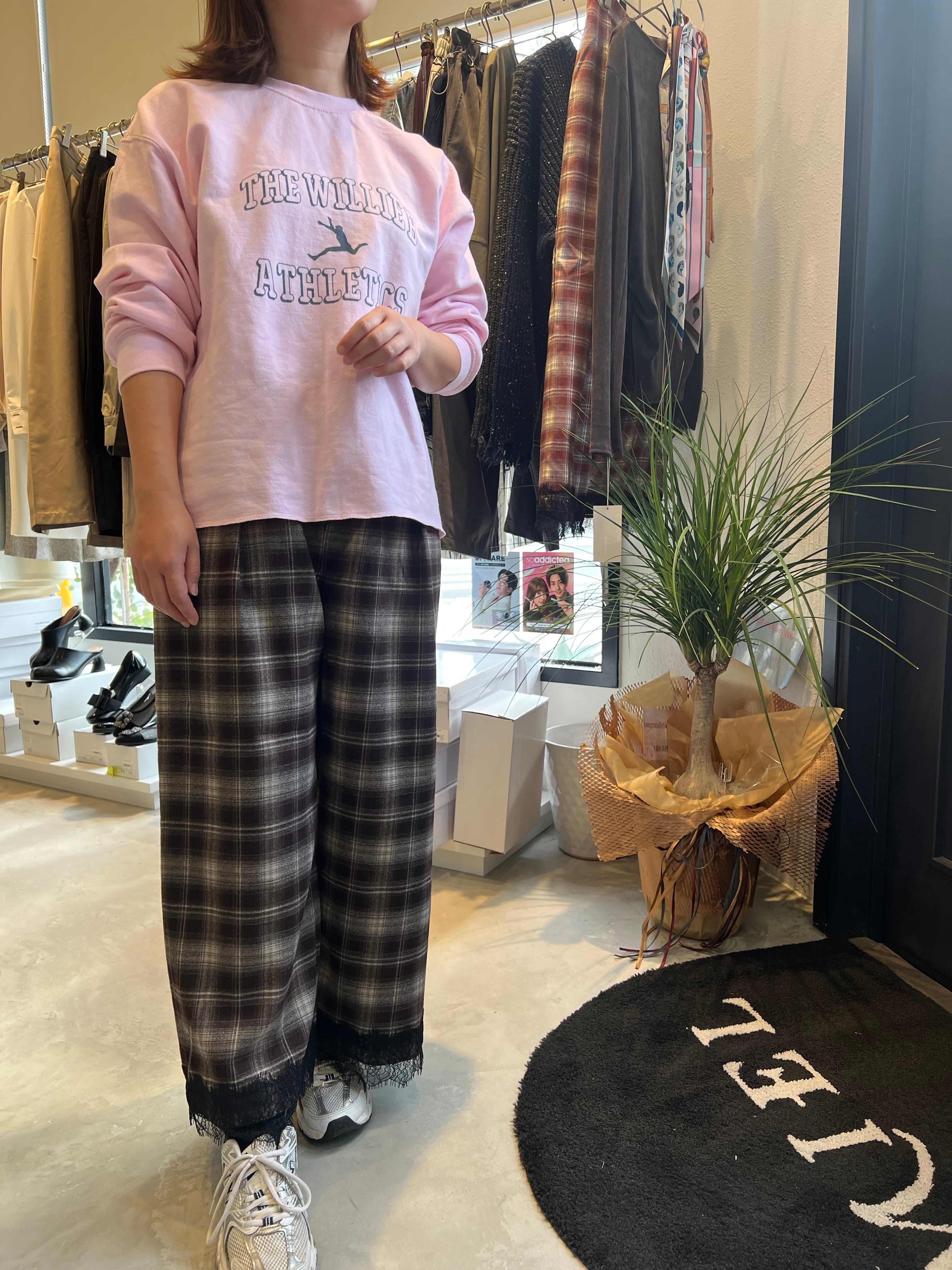 【SELECT】低身長さんオススメ⭐︎レースヘムワイドパンツ　24-0176