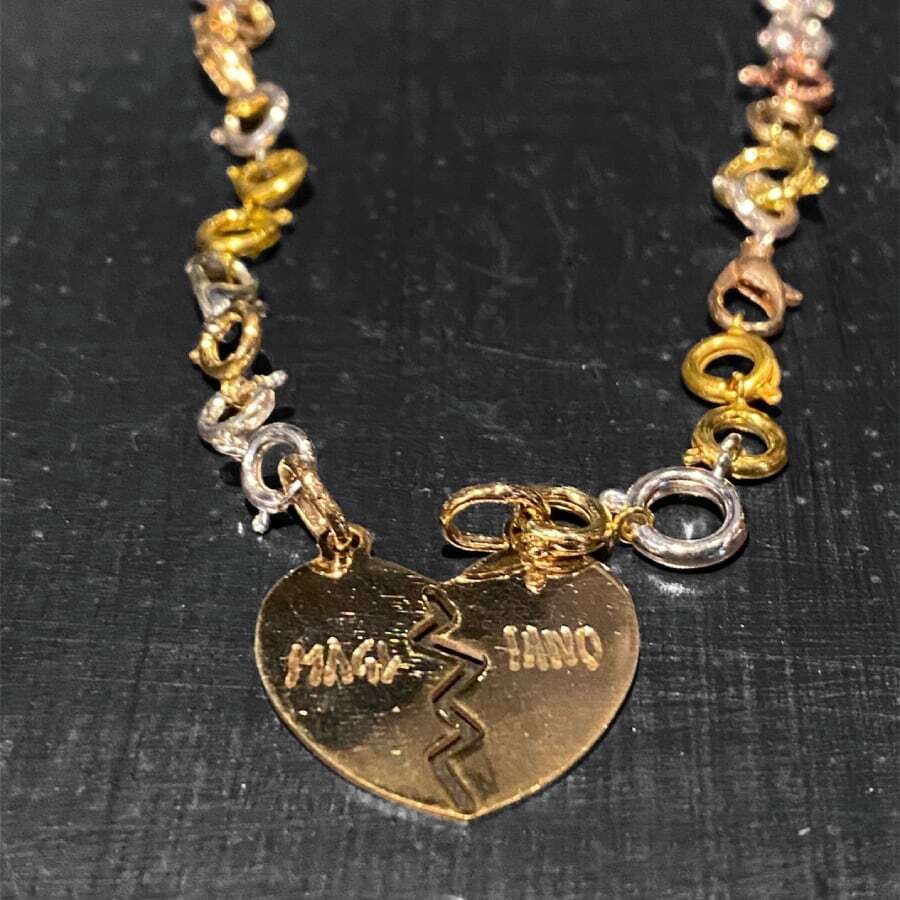 【Magliano】BROKEN HEART NECKLACE(GOLD) | AYIN