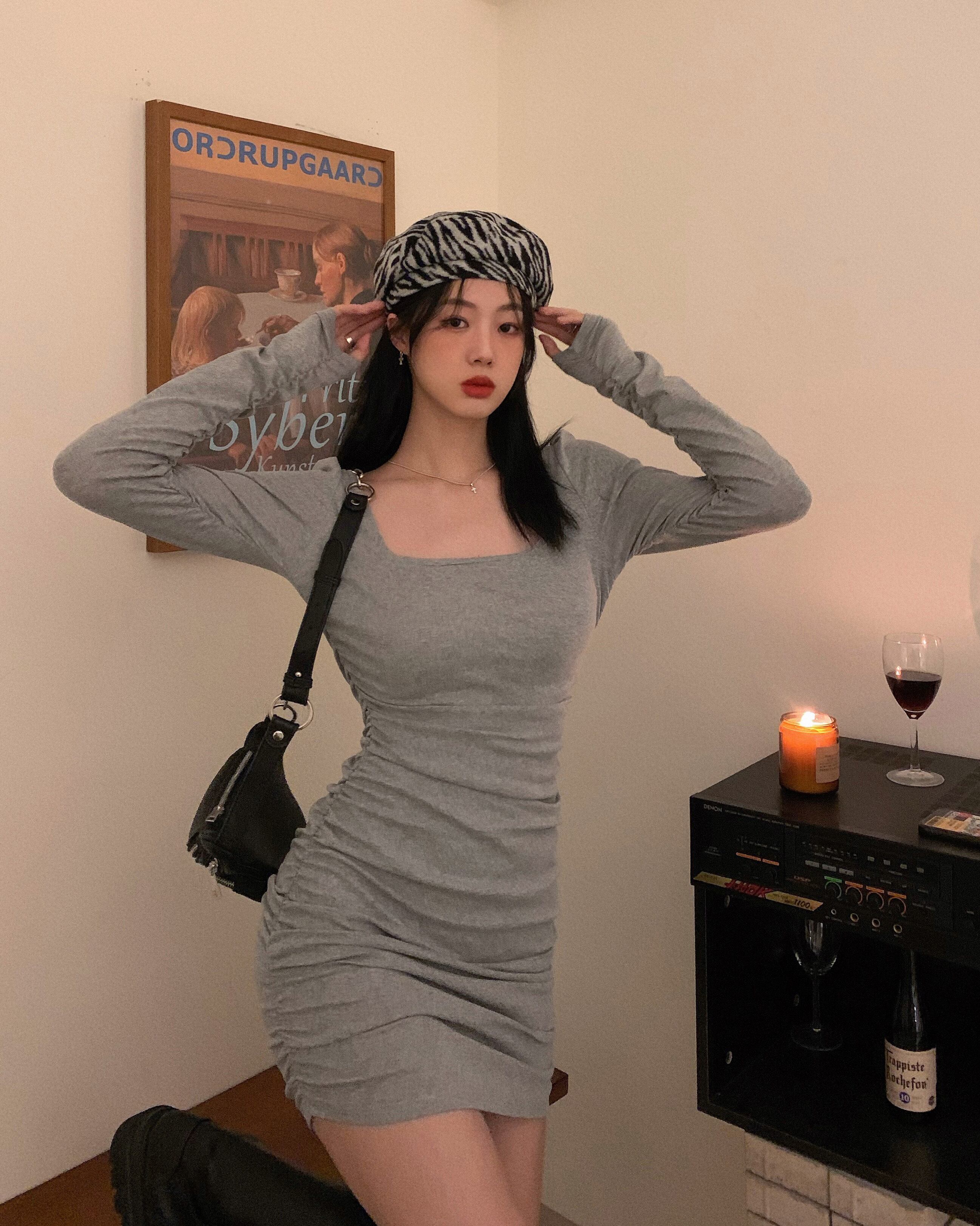 ドレス カラースリムグレーショートスカート スプリング ロング 春物 スクウェア ブラックストロベリース44359386920