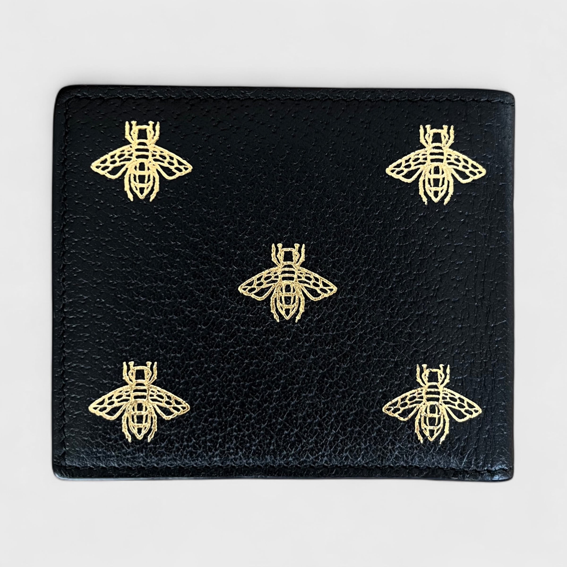 グッチ ビー スター レザー 二つ折り 財布 ブラック ゴールド 495055 GUCCI グッチ ビー&スター 二つ折り財布 ブラック ゴールド | BRAND
