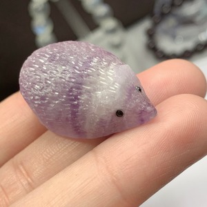 77ぷっくりフローライトハリネズミさん