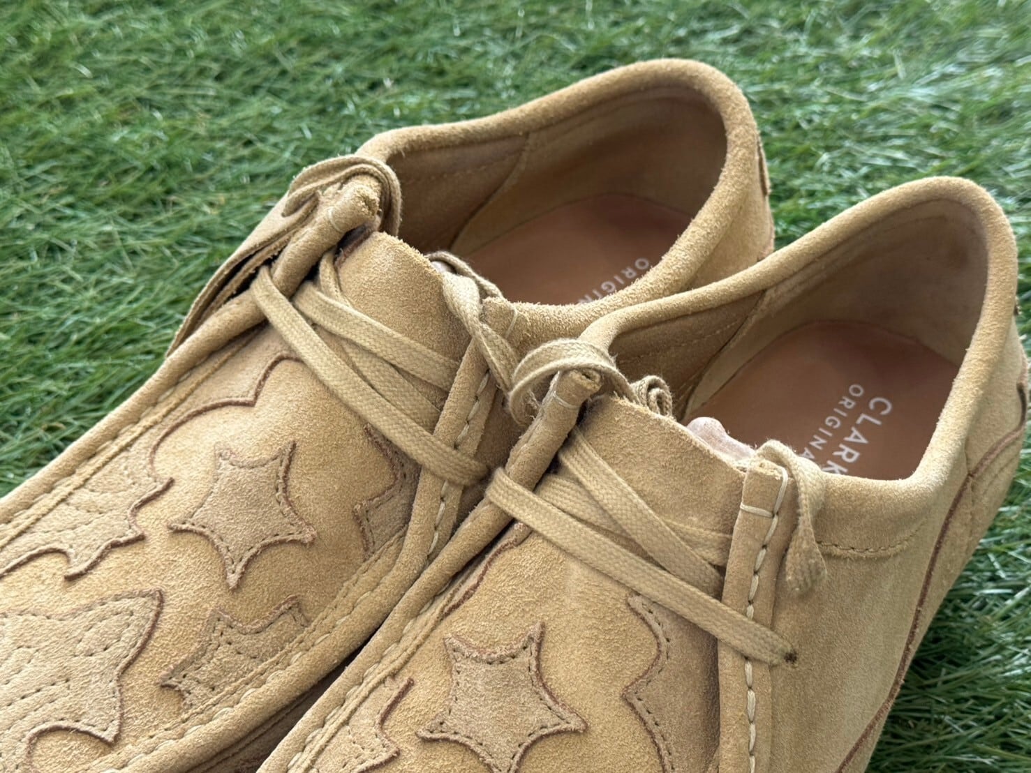 Supreme × CLARKS WALLABEE MAPLE 26.5cm 62292 | BRAND BUYERS OSAKA