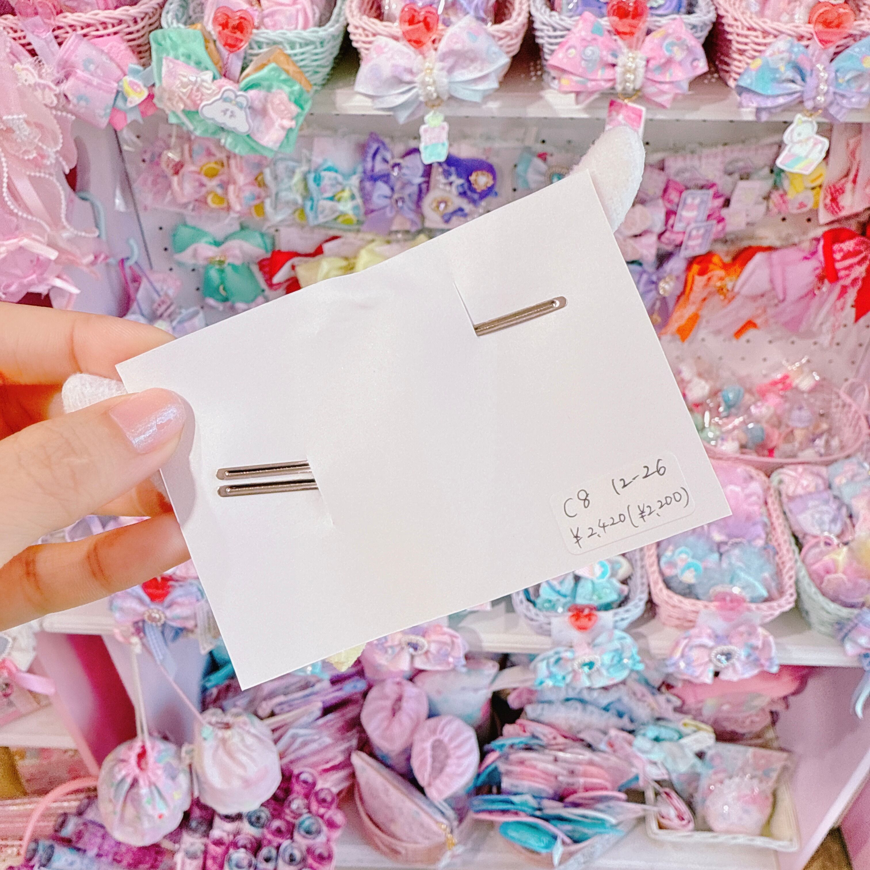 【C8】12-26羽根ツインヘアクリップ