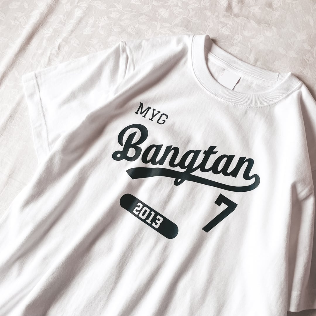 Team Bangtan Tシャツ（ホワイト） | CRYSTAL SNOW